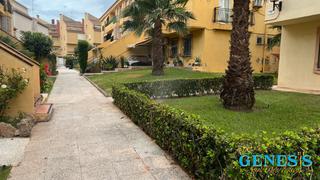 Planta baixa  Avenida don juan de austria. Oportunidad única en la veleta! planta baja con jardines + plaza