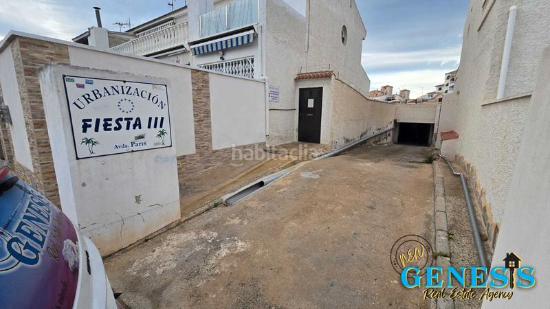 Foto 43b3eef3-602f-4663-bc35-53036c184e8f. Aparcament cotxe a calle parís 90 a nueva Torrevieja Torrevieja