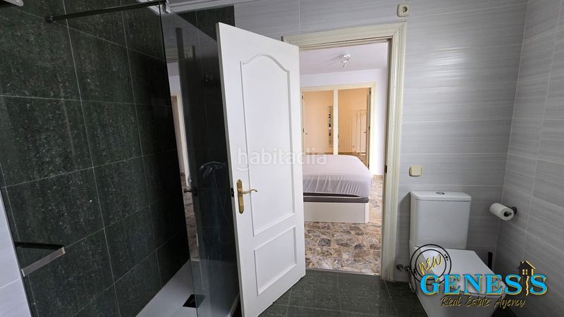 Foto abd7f103-60b4-4bac-9c2d-d082886e81bb. Apartment in calle joaquín chapaprieta 8 in Centro - Muelle Pesquero Torrevieja