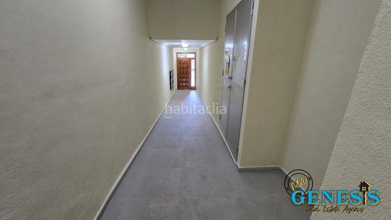 Foto c84873bd-bf0f-4391-bc20-50baa947b489. Apartment in calle joaquín chapaprieta 8 in Centro - Muelle Pesquero Torrevieja