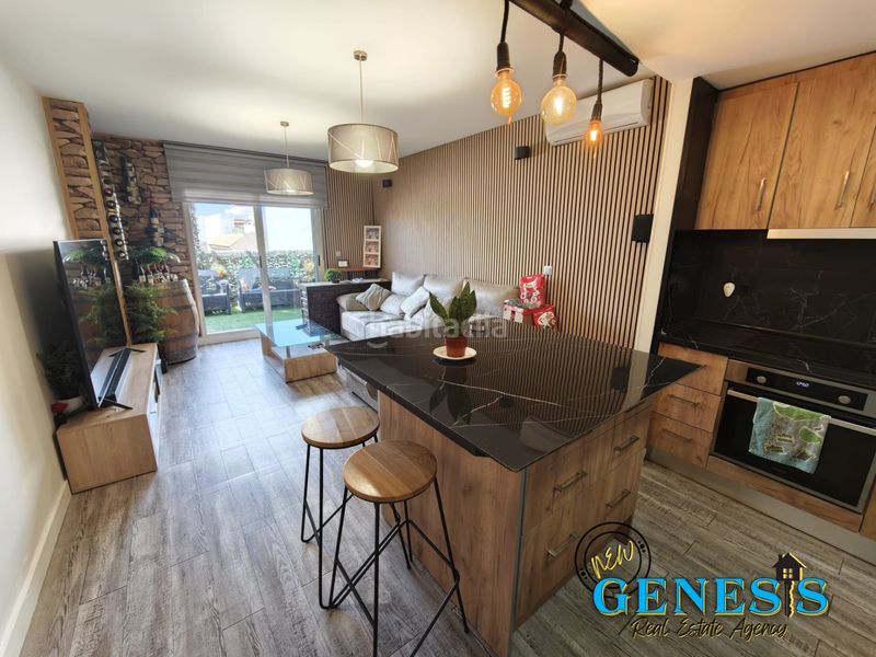 Foto 1771e31d-e159-47ba-a711-e117a7fc53d9. Àtic a rambla juan mateo garcía 74 a El Molino Torrevieja