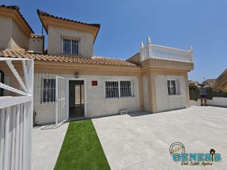Chalet en Calle sierra de maria 11