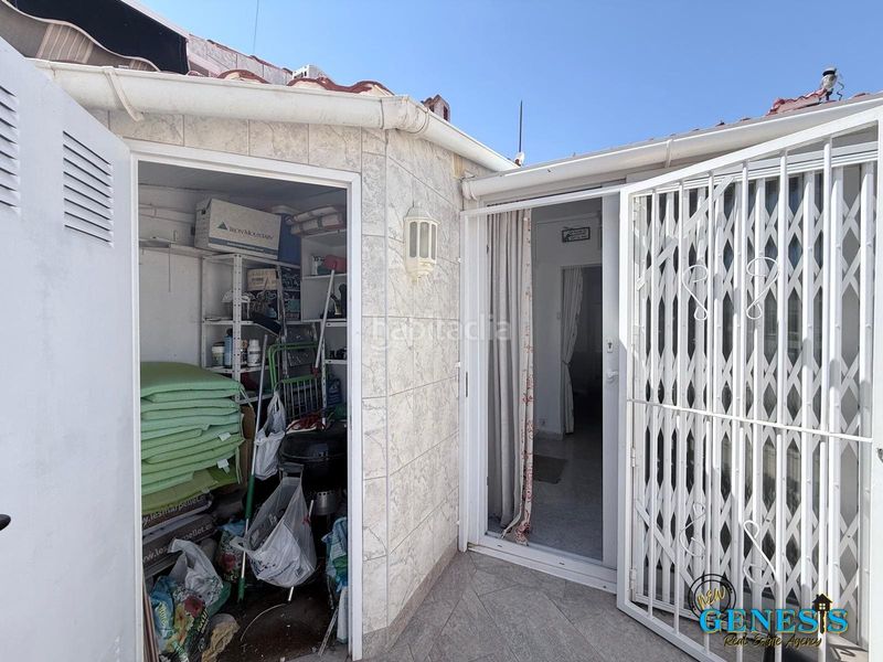Foto b0d4f661-09d4-48bc-8298-a77f87a4cc55. Towny house with fireplace heating in Zona Carrefour - Urbanizaciones Torrevieja