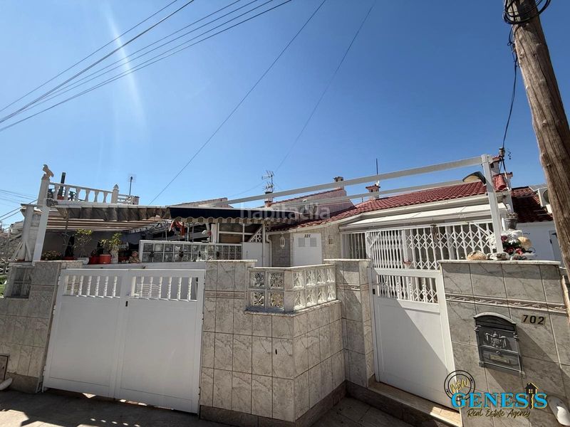 Foto ee4f32d3-8215-40a0-bfe0-713324b129d4. Towny house with fireplace heating in Zona Carrefour - Urbanizaciones Torrevieja
