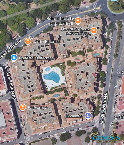 Foto 060506fa-bd28-4729-8ab2-f35a8965dedc. Aparcament cotxe a Parque de las Naciones Torrevieja