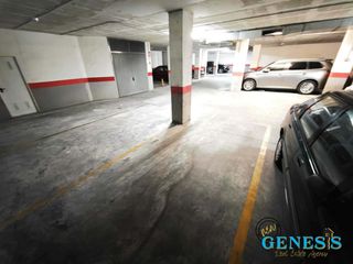Parking coche  Avenida de las habaneras