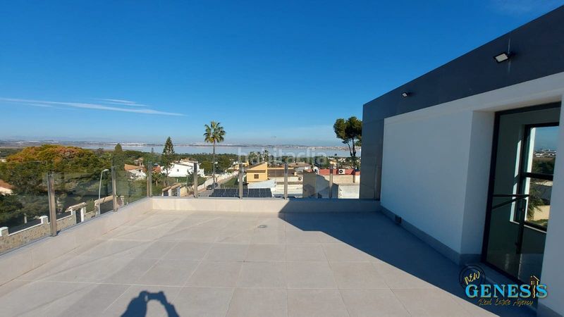 Foto 0700a1da-f818-48bb-bacc-e38a2e51c95a. Xalet amb aparcament piscina a Los Balcones-Los Altos Torrevieja
