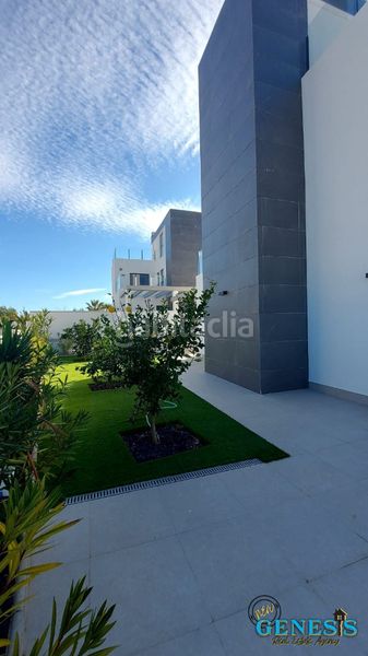 Foto b5db3cb3-db59-4368-8085-6dc20a07035d. Xalet amb aparcament piscina a Los Balcones-Los Altos Torrevieja