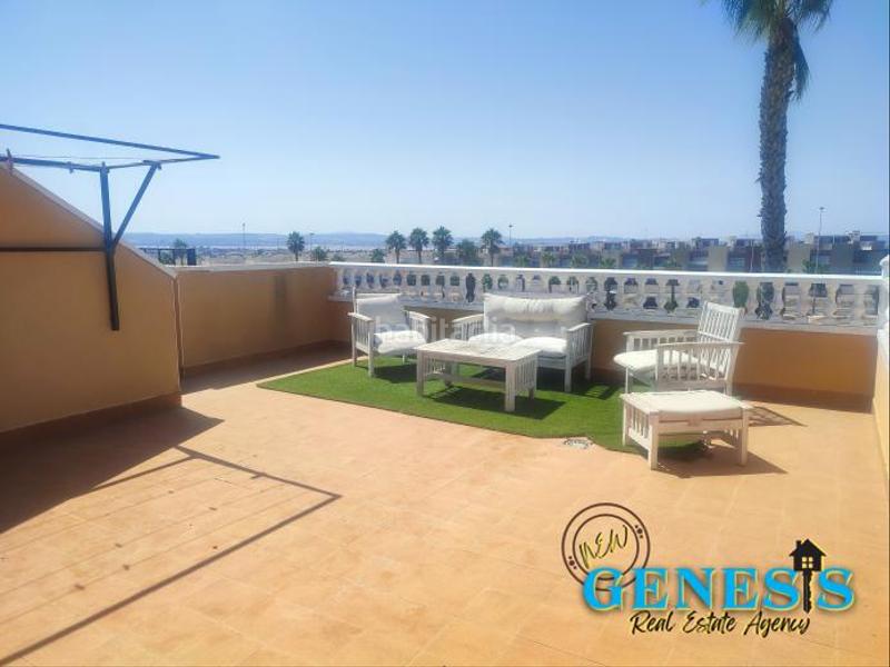 Foto 8d092b39-6ef8-41e9-b607-6e8ca0ca0f97. Casa bifamiliare in calle sol poniente 7b in Aguas Nuevas Torrevieja