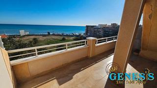 Ático en Calle la sal 6. ¡tu paraíso junto al mar te espera! ático de ensueño a solo paso