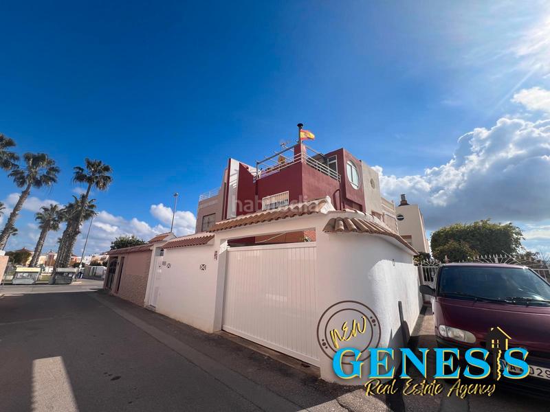 Foto 56f3bb83-09f6-4637-8739-6924b411983d. Casa adossada a avenida de londres 184 a Los Balcones y los Altos Orihuela
