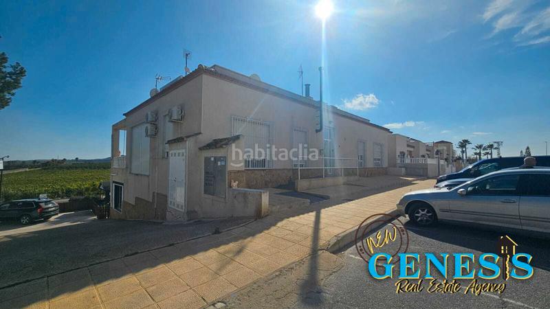 Foto e6768f89-9465-4ed4-bc36-a1f0b4f11926. Gebäude in calle río vinalopó 1t in San Miguel de Salinas