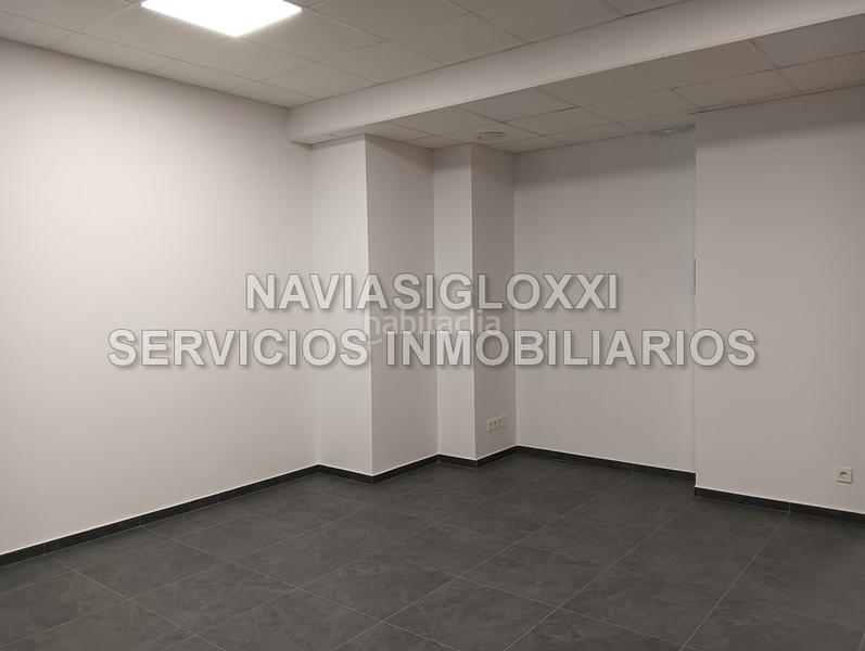 Foto 8ce0d2d2-2a24-412a-8ccf-6acdab2568a3. Location local commercial dans Coia Vigo