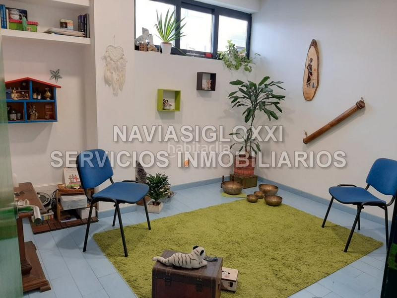 Foto b5f7fa60-4ec8-4ab9-b390-93deb3719112. Local comercial a Navia Vigo