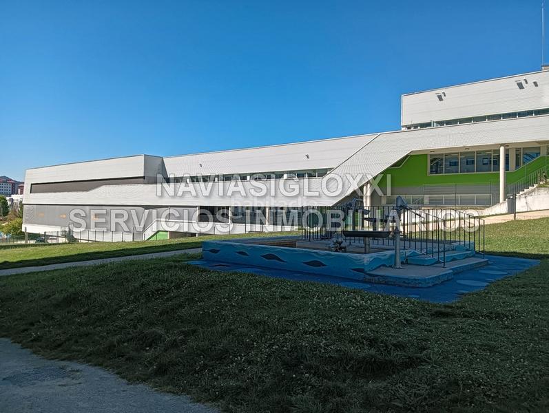 Foto 64ef3ed2-fd4c-462d-9a23-412668d7fca7. Locale commerciale in Navia Vigo