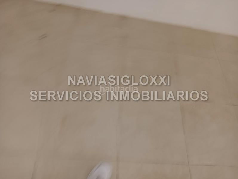 Foto 3d731638-3b76-4dca-9f6a-8e913d73baf4. Alquiler local comercial en rúa das teixugueiras 16 local acondicionado con salida de humos en Vigo
