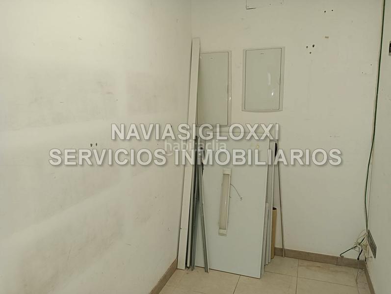Foto d8178d02-33a0-45a0-b40f-2329d9742de4. Alquiler local comercial en rúa das teixugueiras 16 local acondicionado con salida de humos en Vigo