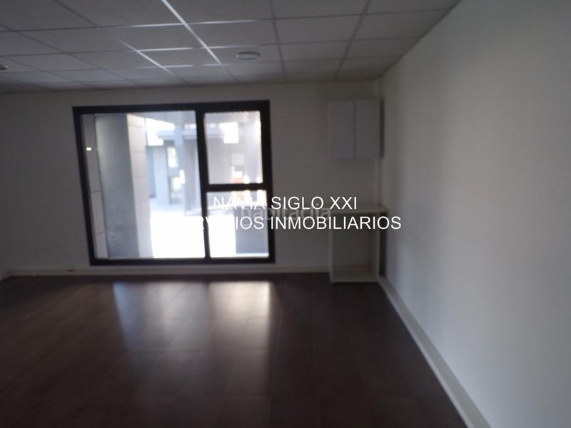 Foto c210e479-7909-4b90-a4ba-97d5a7e8632b. Bureau dans Navia Vigo