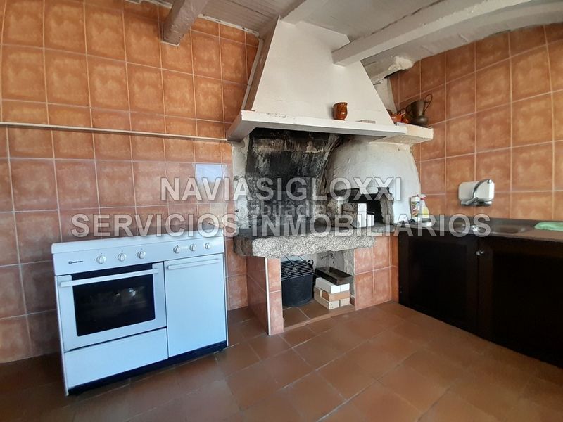 Foto a281792e-2f7f-4120-a3da-da0771ccd7e5. Casa amb aparcament a San Pedro da Ramallosa Nigrán
