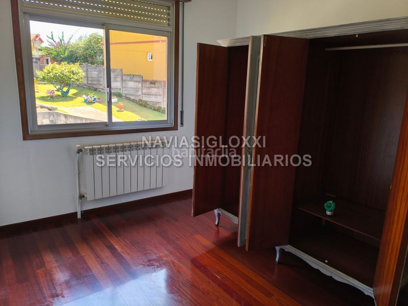 Foto 4387fe0c-d138-4740-9a68-654e31720ecf. Casa amb calefacció aparcament a Comesaña - Matamá Vigo
