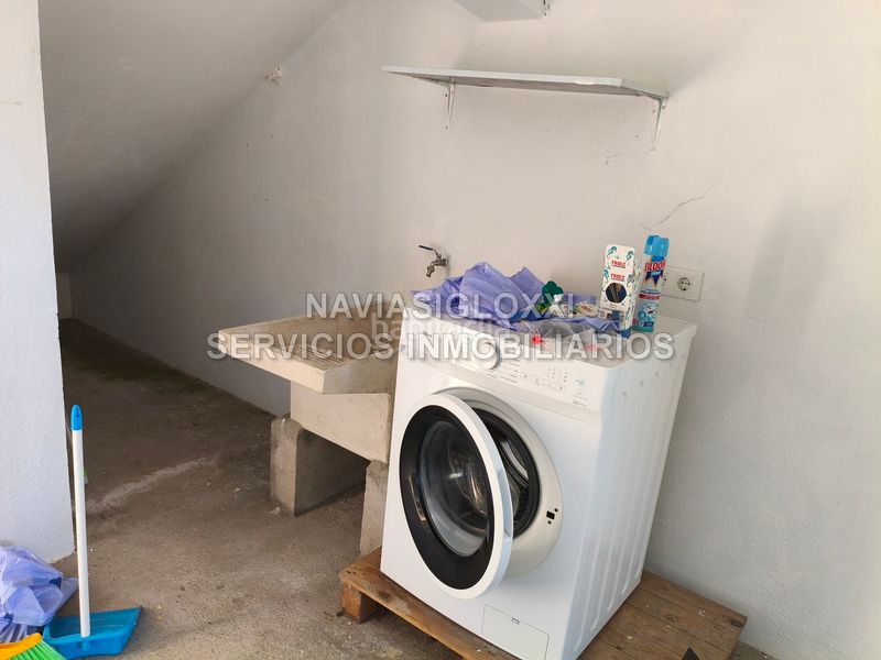 Foto a6c61740-3250-42c1-ac5f-018b363da918. Casa amb calefacció aparcament a Comesaña - Matamá Vigo