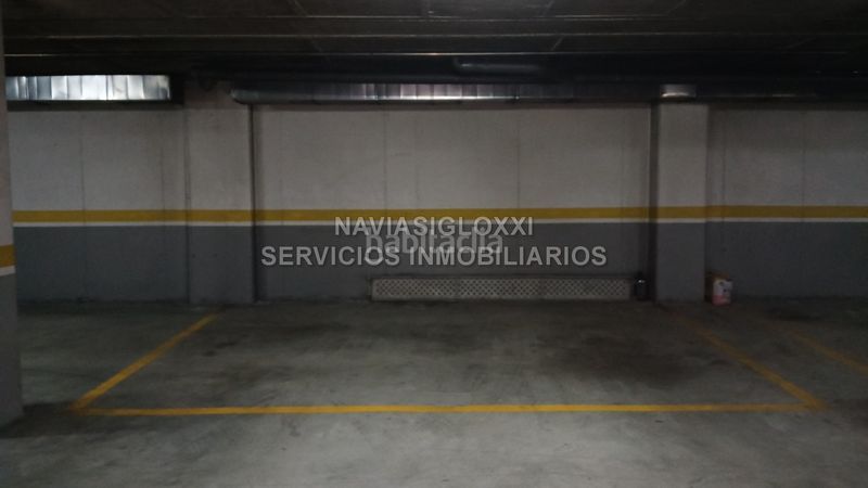 Foto b2364946-d9a9-4ef9-a8ef-e60b78f43c1c. Autoparkplatz in rúa das teixugueiras 18 in Navia Vigo