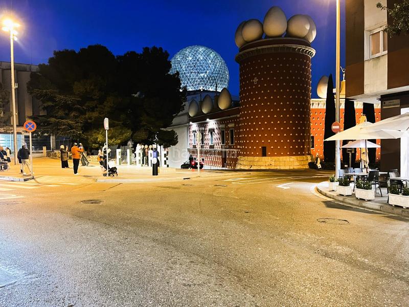 Foto f6d9aa5c-f8cc-42e6-a9a5-ae9a9636fcd9. Attico in del castell 45 in Eixample-Horta Capallera Figueres
