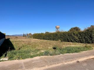 Terreny residencial a De terrades 4. Parcela urbana navata pueblo