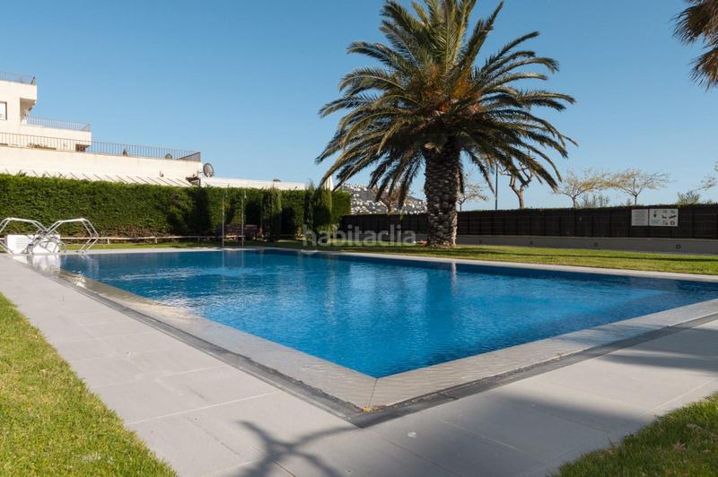 Foto 358fc7b4-90fd-4f24-b0ba-117fa4d90092. Apartamento en marítim 31 ático en 1 línea con solárium, preciosas vistas y licencia turística. en Roses
