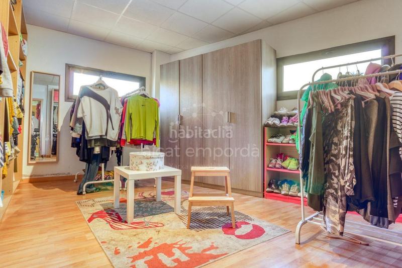 Foto 43042606-b841-47af-bcd9-56b88da66d20. Xalet a vilafant 15 a Santa Llogaia d´Àlguema