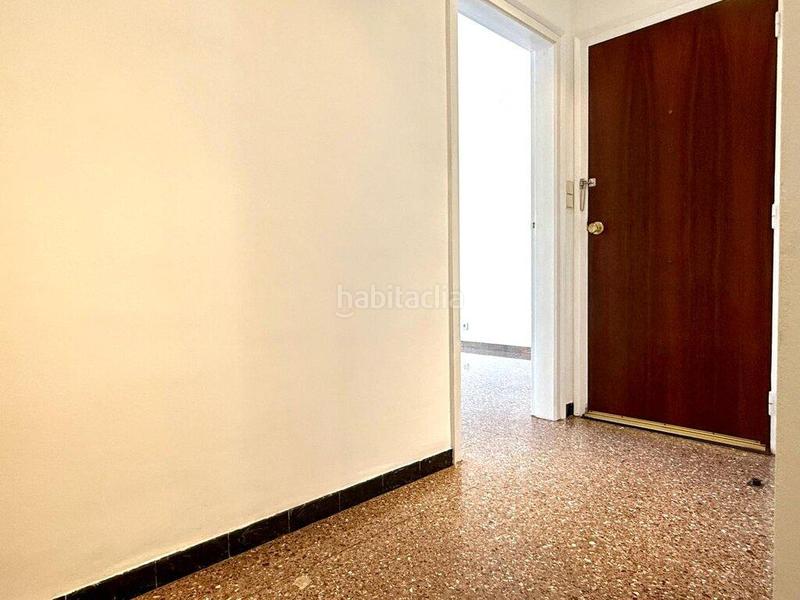 Foto 99cb30e9-0ab9-4b37-9adf-16ad51403693. Piso en vicenç dauner 16 piso en venta centro . en Figueres