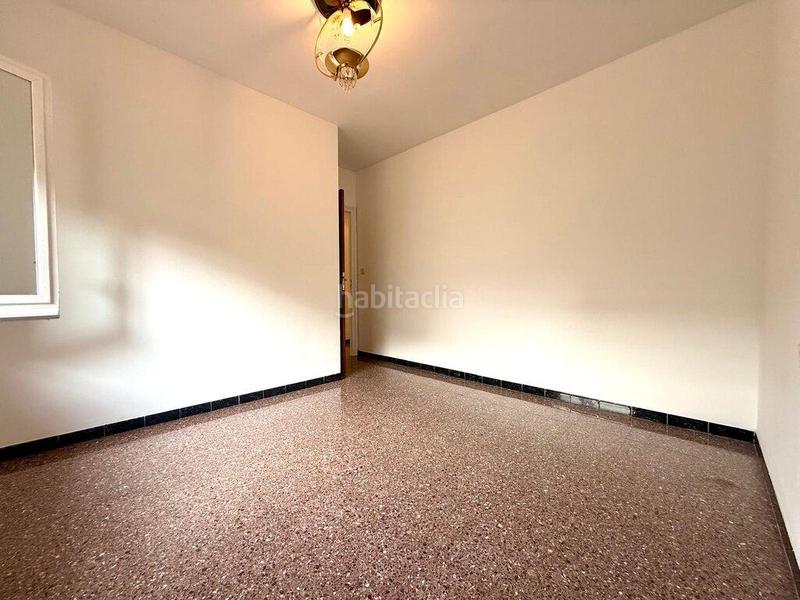 Foto cf68ff8b-06b6-4522-8342-2fa09a583c56. Piso en vicenç dauner 16 piso en venta centro . en Figueres