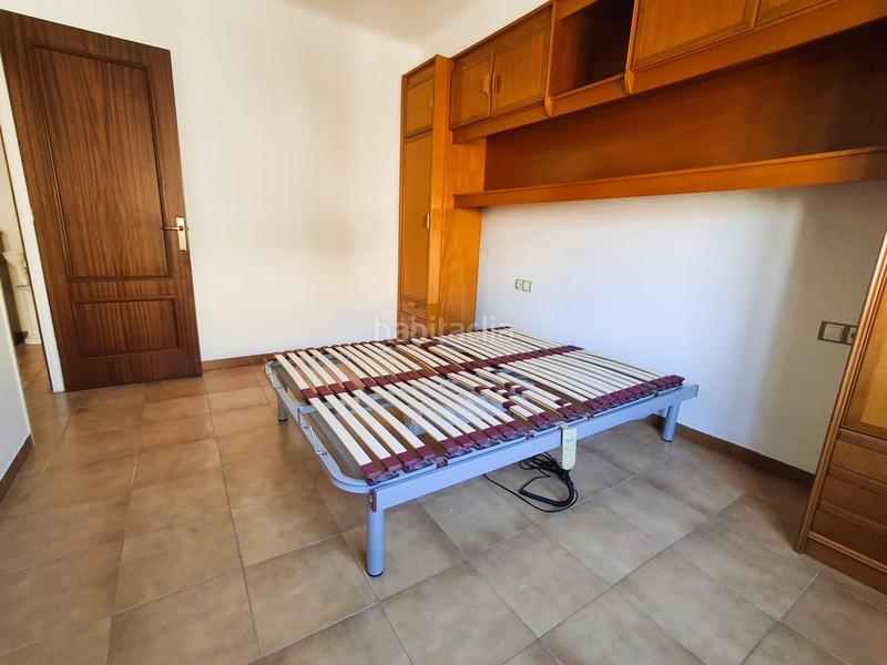 Foto f704d6cc-a99b-4ce4-8ff4-d5e247b53a04. Apartamento piso de 3 dormitorios zona eixample en Figueres