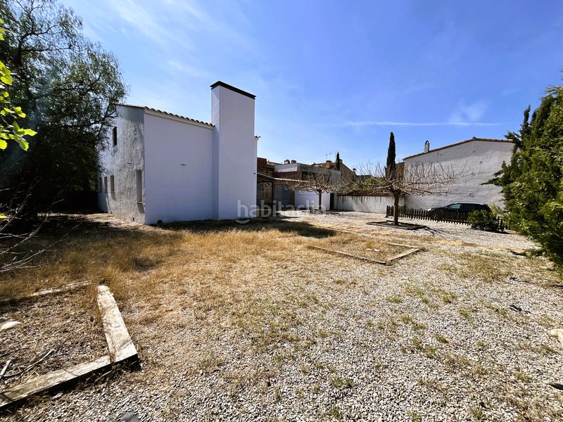 Foto 5bfa9150-1680-4f1e-b42f-d14c5aa58bf3. Casa adossada a de dalt 6 a Pontós