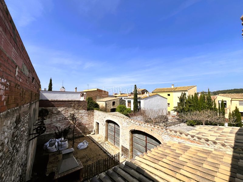 Foto db7668ca-9cc5-47df-be57-9bfbf6d779f2. Casa adossada a de dalt 6 a Pontós