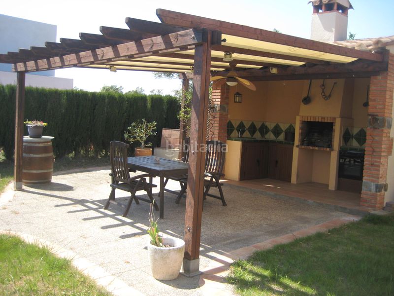 Foto 7468939d-97cb-4048-8ba3-1fe881ded9d5. Location chalet dans rodamilans 3 dans Peralada