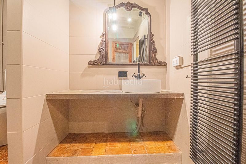 Foto 47190f96-be2a-40ab-92aa-49e81858ddea. Casa adossada a comtes d'empúries 16 a Castelló d´Empúries