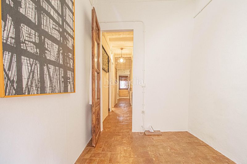 Foto 8c59fdcc-ec71-4fea-80d7-f442982480a1. Casa adossada a comtes d'empúries 16 a Castelló d´Empúries