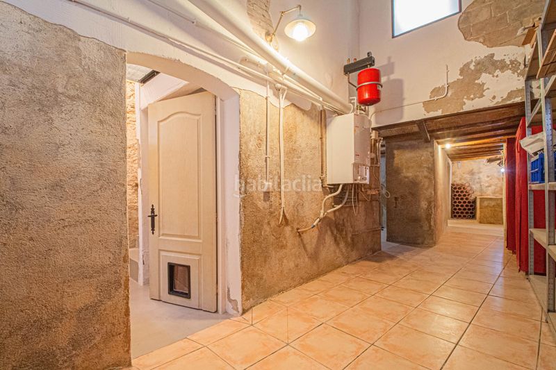 Foto e863a707-7f11-4853-b121-77d5b9be3f39. Casa adossada a comtes d'empúries 16 a Castelló d´Empúries