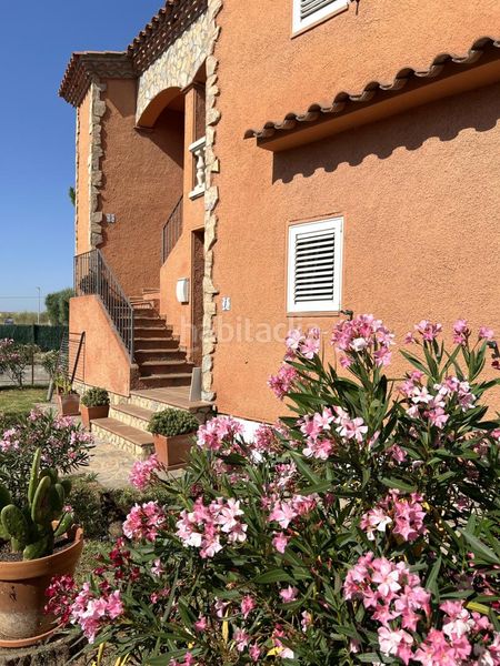 Foto 4e0165aa-10e3-42ae-ae46-85985ff4281a. Pis amb calefacció aparcament a Torroella de Fluvià