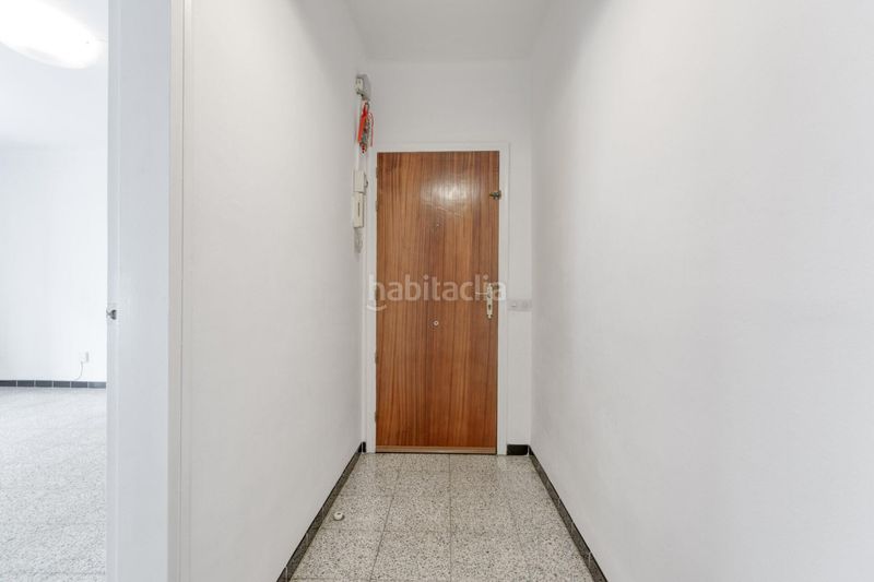 Foto c1dd3fe9-1e22-4b22-9068-8f1ad3808284. Flat in de cristòfor colom 41 in Centre Roses