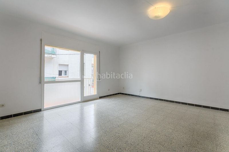 Foto e322faa0-b1c0-4063-8312-7d7d8b453d7b. Flat in de cristòfor colom 41 in Centre Roses