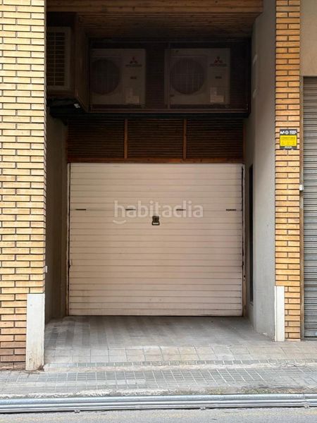 Foto 102c3394-6295-4452-bb86-ae1c780cbf0c. Aparcament cotxe a Creu de la Mà Figueres