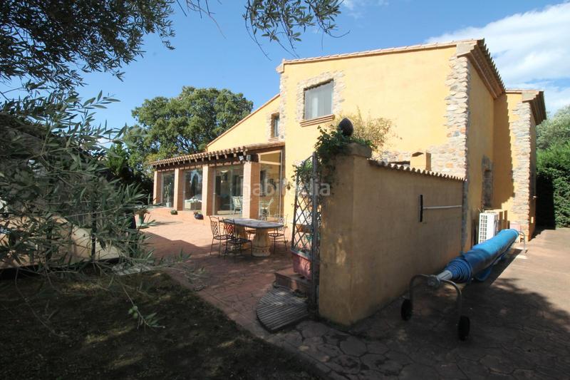 Foto 87b16733-b2d6-4271-8308-e0d76d6d800c. Chalet in jaume i 30 in Peralada