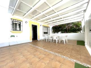 Rent Semi detached house in El Rompido. Encantadora casa de 4 dormitorios en el rompido