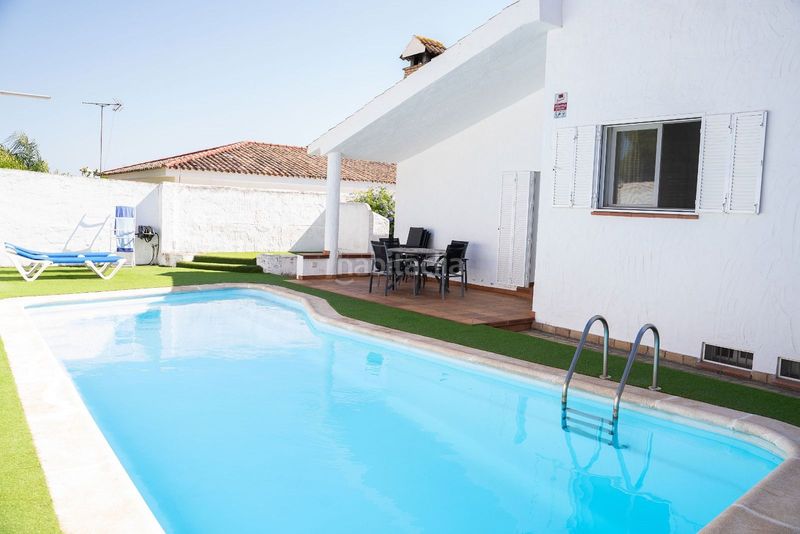 Foto e3f9e9f0-adfc-4e47-8811-d2fc9df28b91. Casa amb calefacció piscina a El Rompido