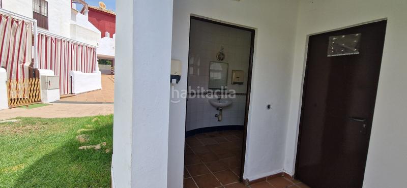 Foto a0727f7f-d49c-42f5-bc07-ecacae3c0ee8. Casa adosada estupenda casa en El Portil