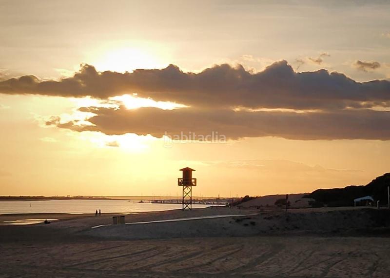 Foto df9da6bd-7438-45aa-9f35-ea89ea8f53c6. Casa adosada estupenda casa en El Portil