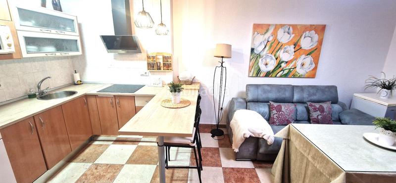 Foto 6c769446-d294-4053-b5eb-c875aeb3c730. Pis amb calefacció piscina a El Portil