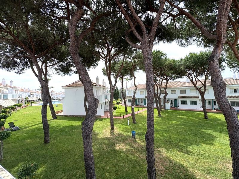 Foto 05831f50-69ad-46d4-a7de-4bd1cc82d8c9. Casa adossada amb calefacció piscina a El Portil
